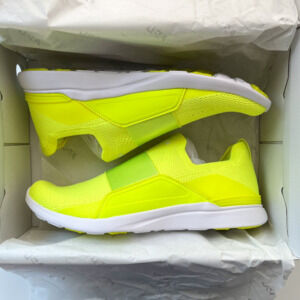 NIB Mens APL Techloom Bliss Athletic Shoes 11.5 Neon Yellow Run Tropical Resort